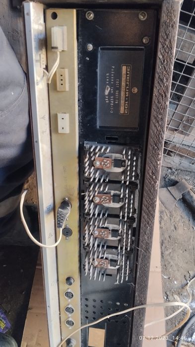 Продам элегию проигрыватель комплект