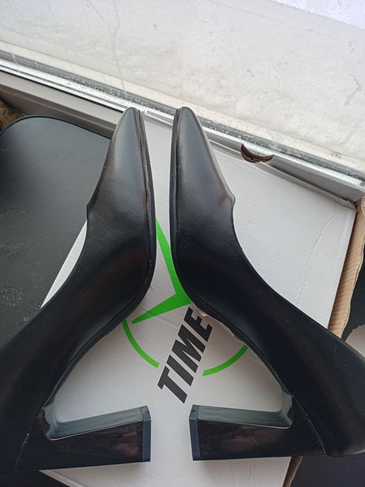 Туфли женские 39 размер