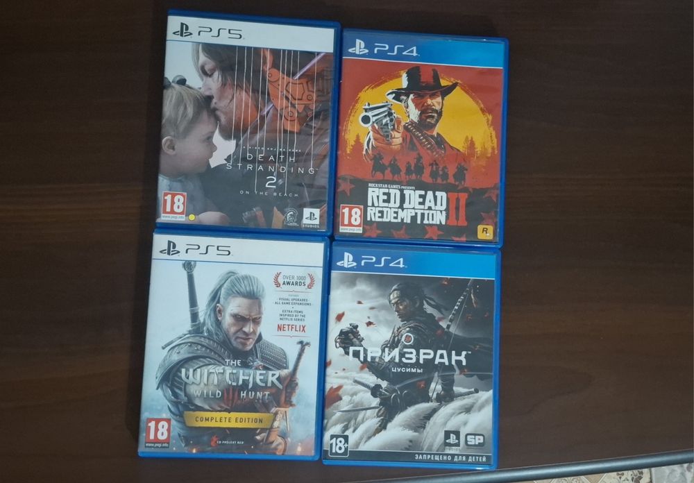 Игры диски пс 5,4  playstation 5,4