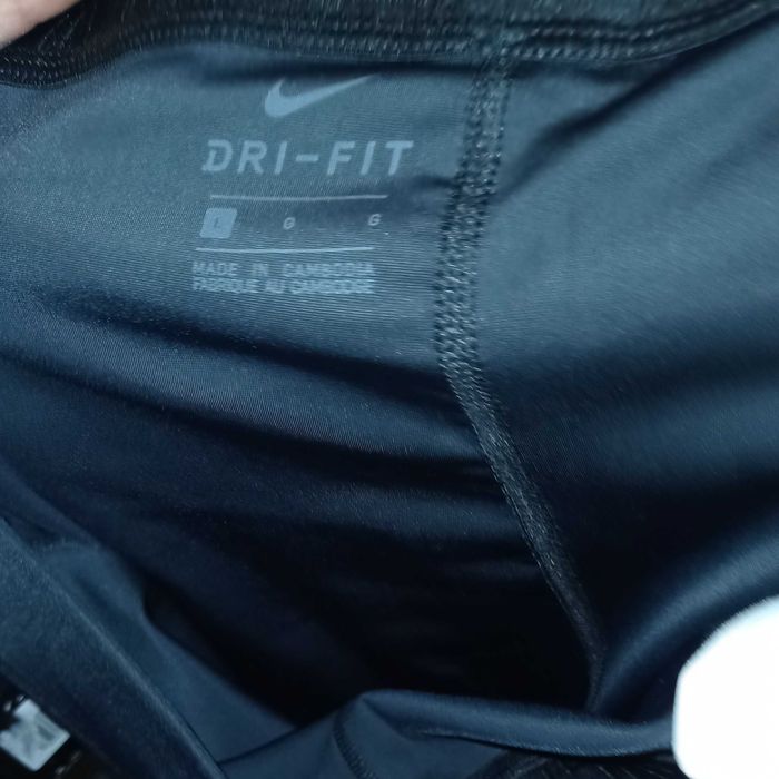 Дамски клин Nike Dri-Fit