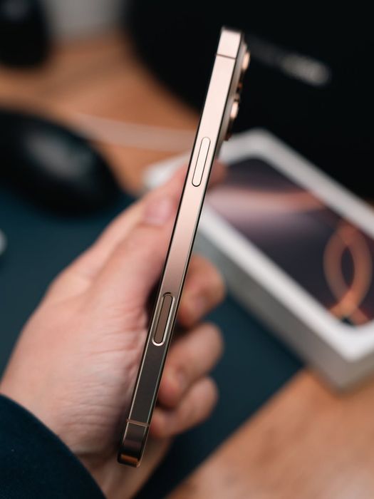 iPhone 16 Pro Max 256gb Desert Titanium 94%