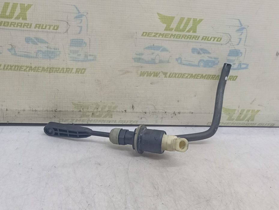 Pompa ambreiaj 306100394R Dacia Duster 2 (2018 - 2022)