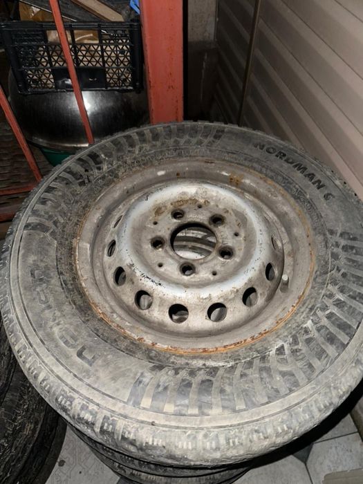 Диски с шинами на мерседес спринтер