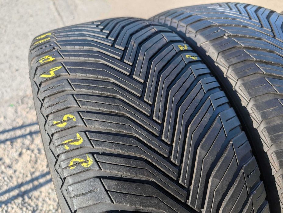 225/40 R19 • All Season • Michelin CrossClimate 2 93Y | 2 buc | DOT 2022 | Pret/buc