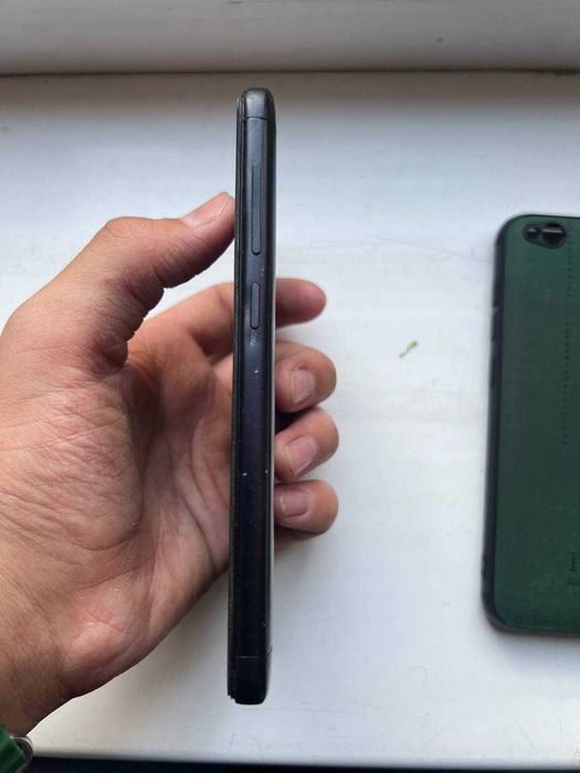 Продам Redmi 4x 3/32