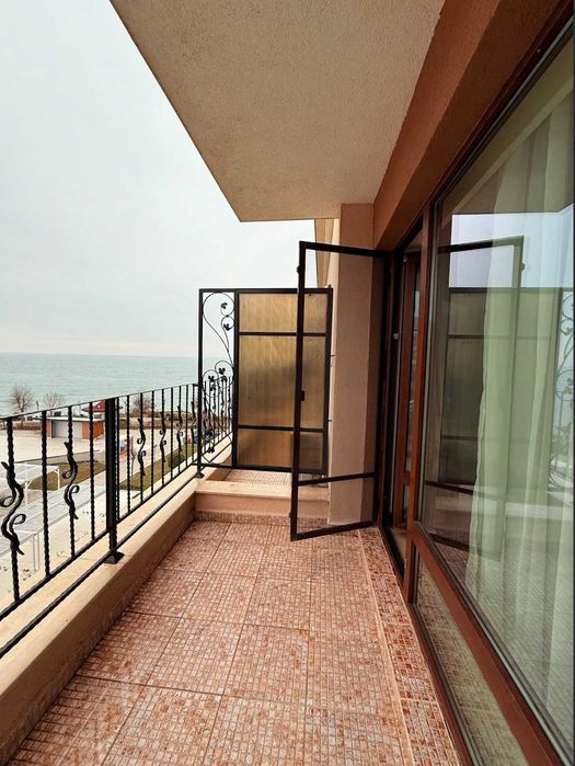 Продава се Едностаен апартамент в Свети Влас - 42 кв.м за 1287 €/кв.м - Снимка #1