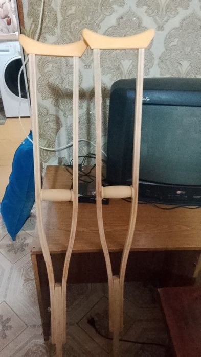 Продам костыли в хорошем состоянии