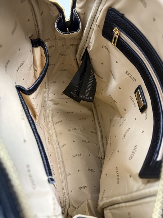 Ghiozdan Guess Negru