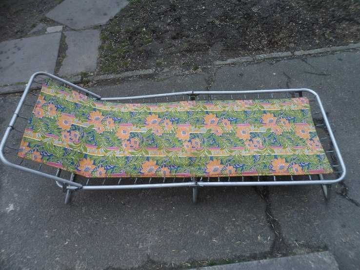 Походно легло и 2 бр.столове за планина, плаж или градината