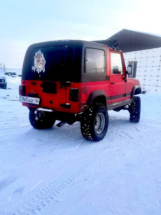 Продам  машину киа рокста