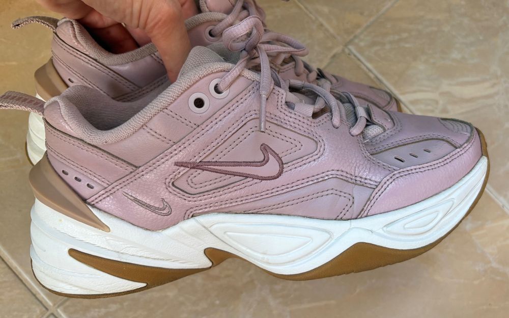 Дамски маратонки NIKE