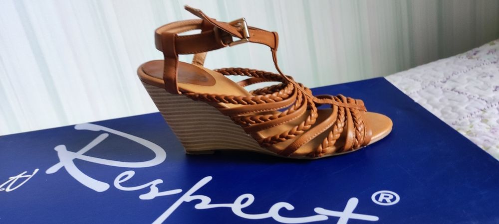 Босоножки Plato, 39 размер