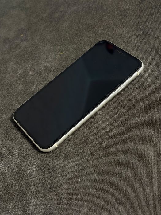 Продам Iphone 11 128 gb