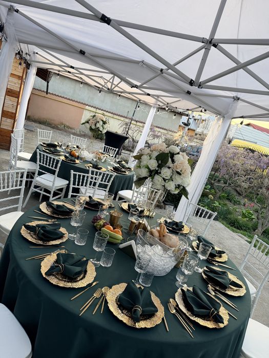 Inchiriere corturi , mese , scaune Chiavari , decor