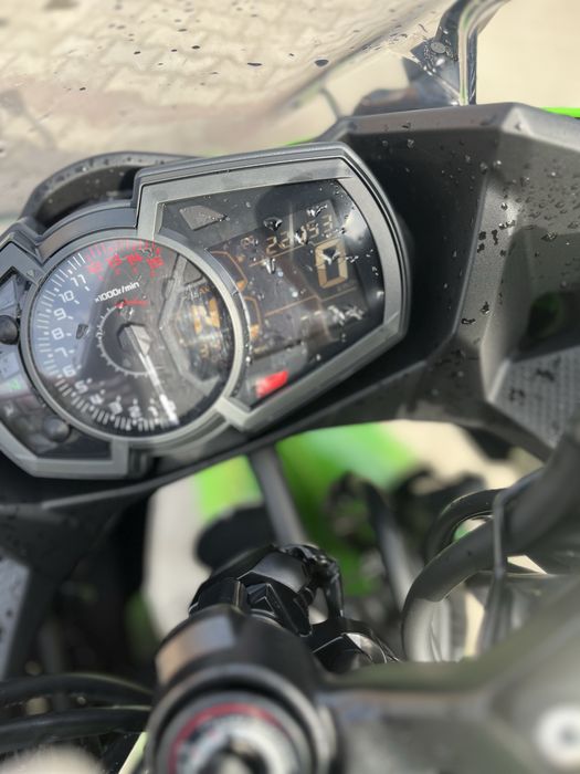 Kawasaki Ninja 400 Krt edition