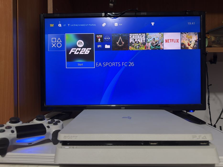 PS4 slim MODAT (orice joc gratis) v9.00 , 500 gb