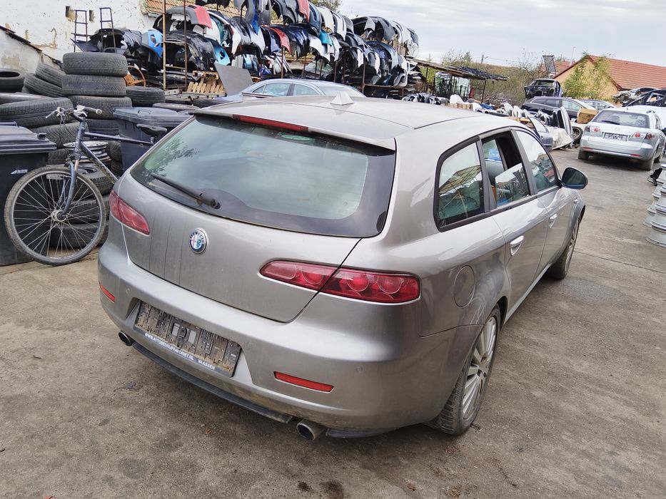Usa/Usi stanga/dreapta Alfa Romeo 159 combi/break an 2005-2011