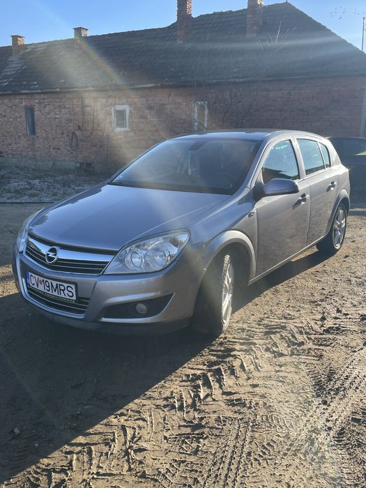 Vand opel astra h din 2009 motor 1.3 diesel 90 cp