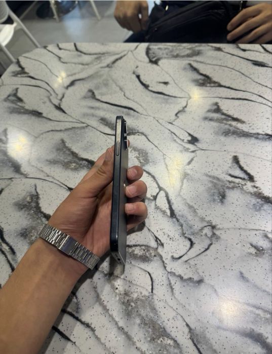Iphone 15 puls srochna sotlad