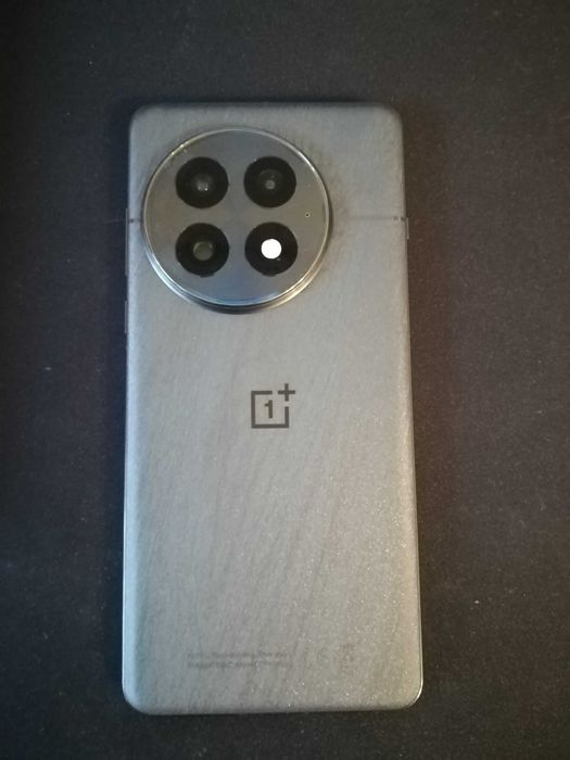 Oneplus 13 12RAM 256GB