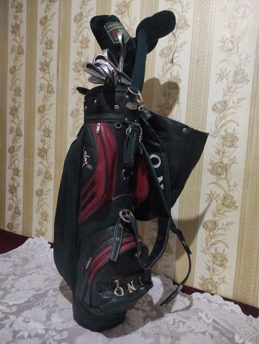 Клюшки гольфа