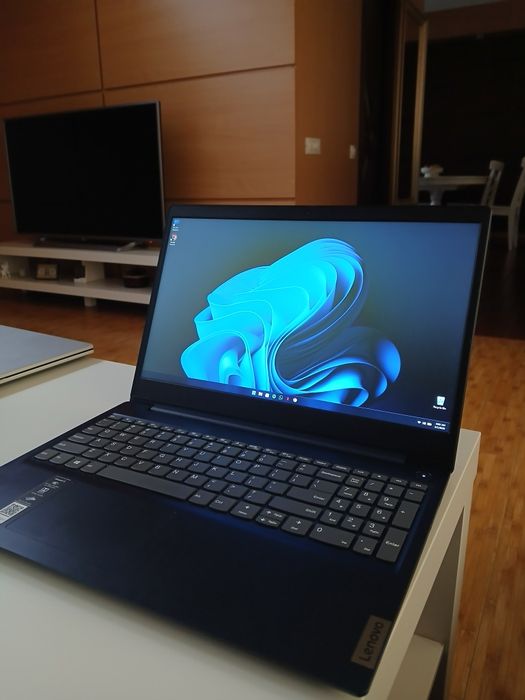Laptop Lenovo IdeaPad 3 15IGL05