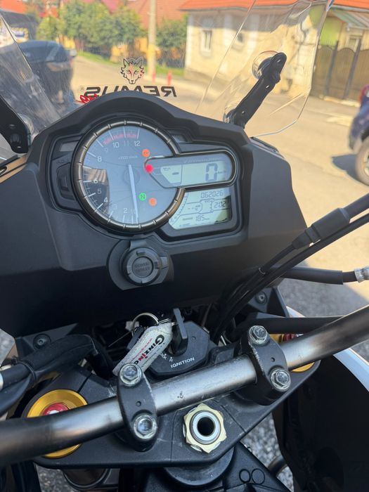 Vand Suzuki vestrom 1000 DL