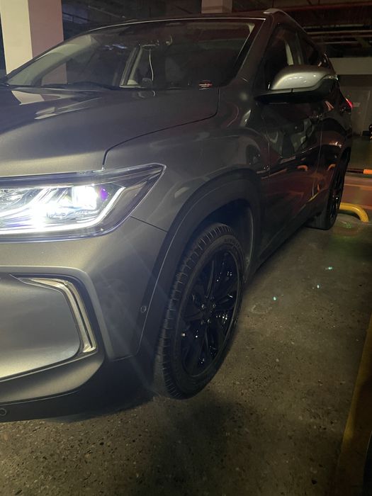 Продаю Chevrolet Tracker 2 Premier, 2023 год