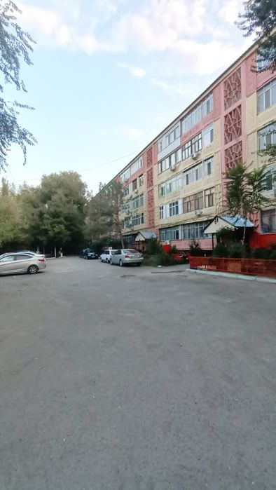 Продам 3х ком. кв. в 8мкр дом 18