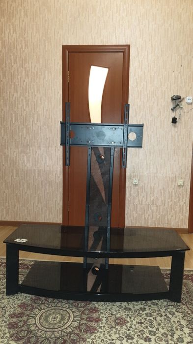 Подставка для телевизора