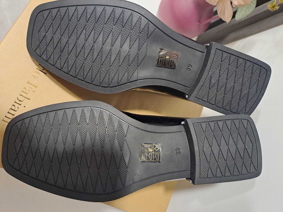 Carlo Fabiani естествена лачена кожа, нови, н-р40