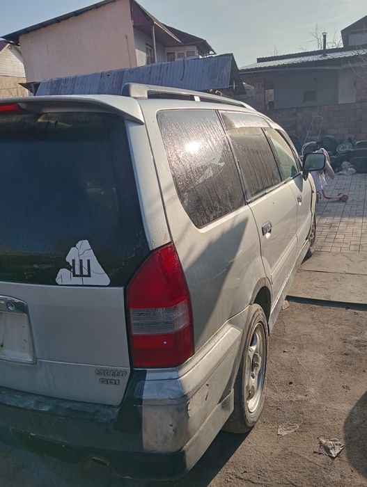 Разбор Митсубиси грандис 2.4 объем