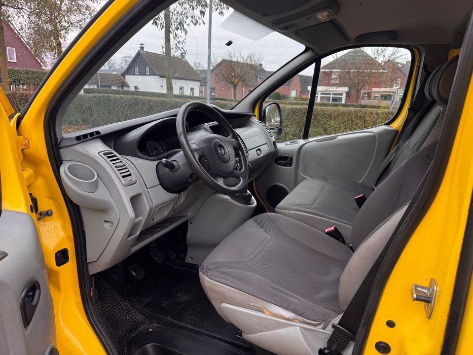 Opel Vivaro 2.0 Euro 5/6 Trepte/Aer Conditionat /Import Olanda