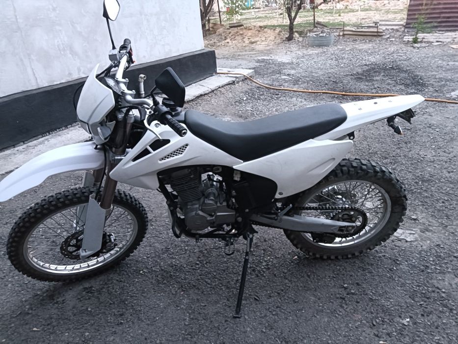 Эндуро 250 кубов