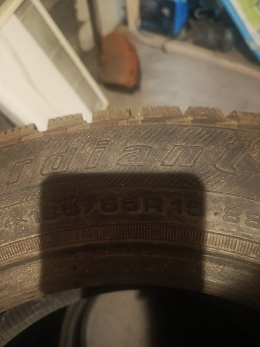 Продам зимний шины на 15 с дисками