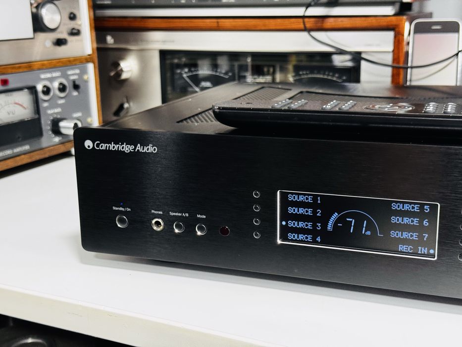 Amplificator class XD CAMBRIDGE Audio AZUR 851A,NOU, 120W 8 ohmi, XLR