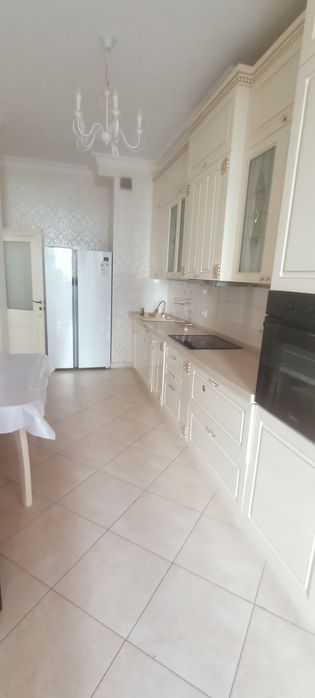 Сдам 3 ком.кв. в районе Экспо, Мега
