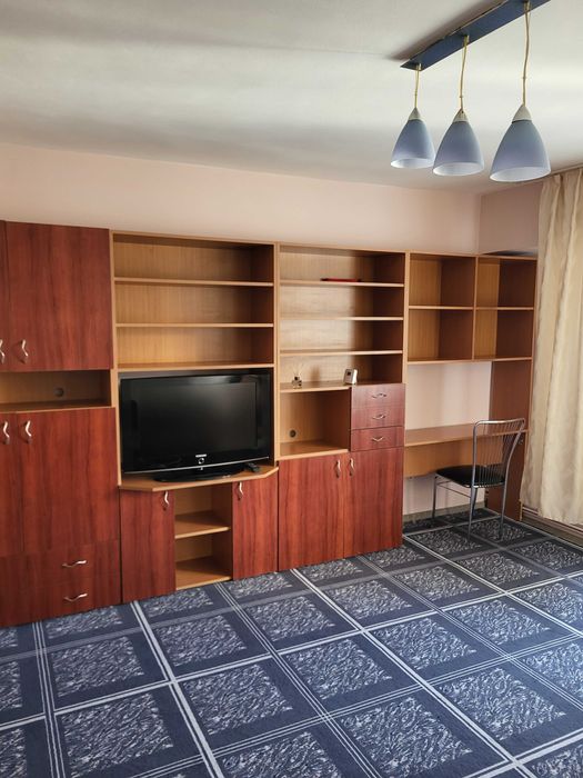 Garsoniera de inchiriat Str. Carpaților