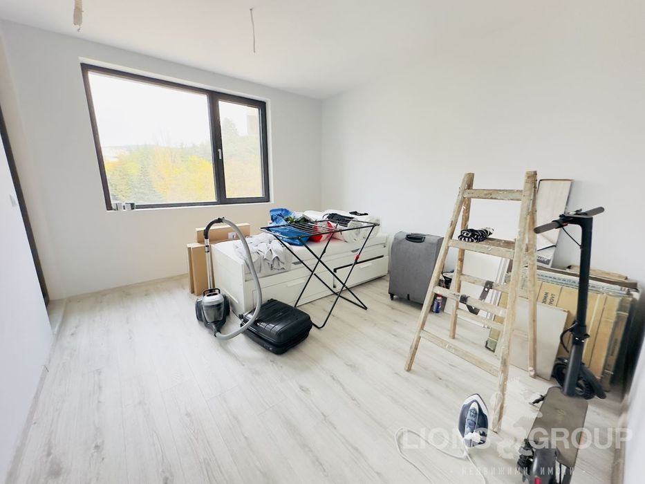 Продава се Тристаен апартамент в Варна, Бриз - 110 кв.м за 1716 €/кв.м - Снимка #9
