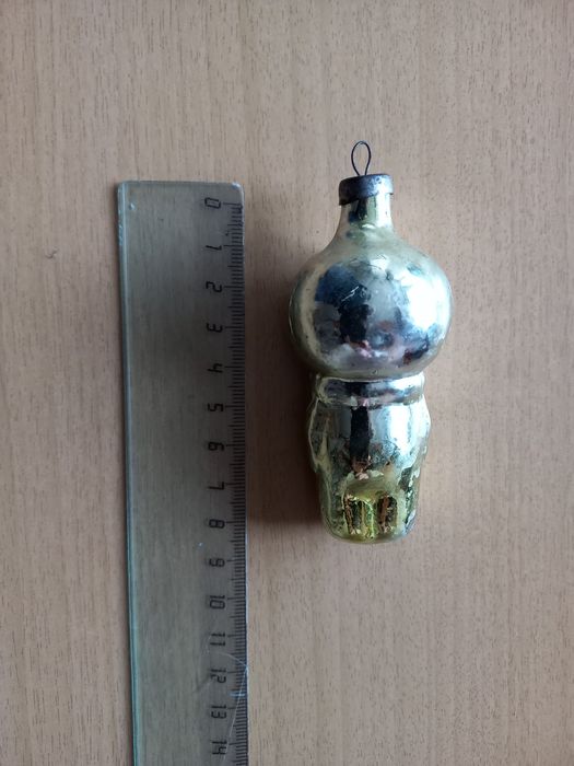 Елочная игрушка СССР. Космонавт.