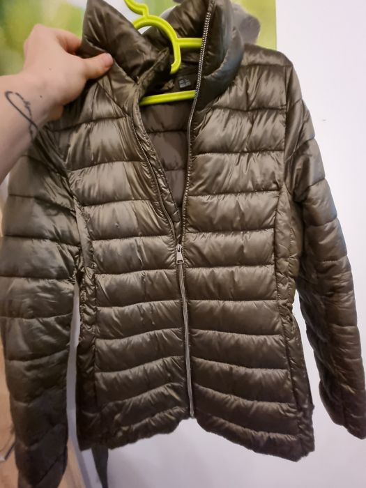 Ново дамско яке с лъскав ефект