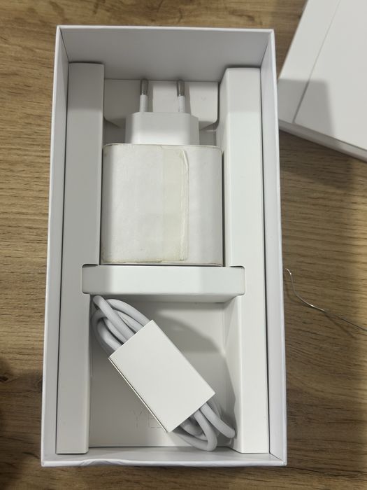 Honor 400 pro 5g 12gb azu 512 joyi