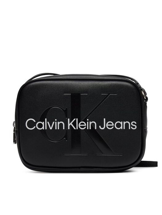Дамска спортна чанта Calvin Klein