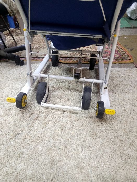 Продам санки хорошие