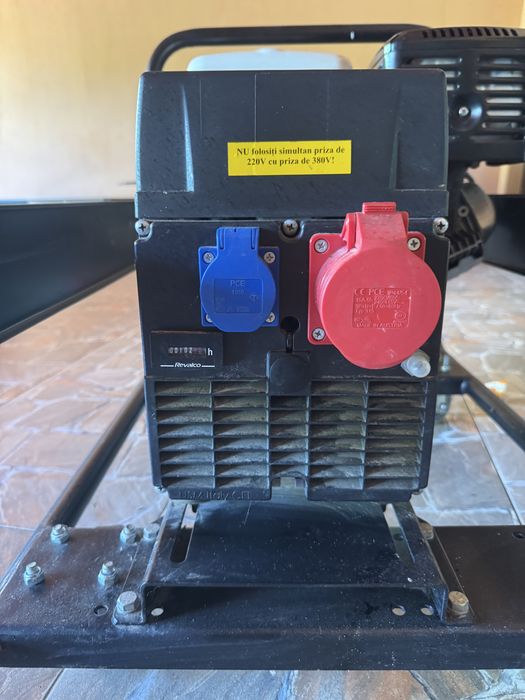 Generator HONDA   AGT8203 HSB  7 kva
