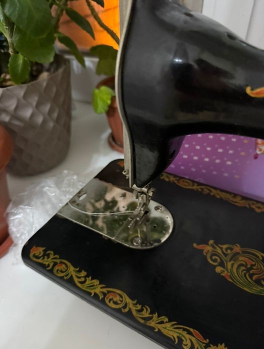 Швейная машинка в рабочем состоянии