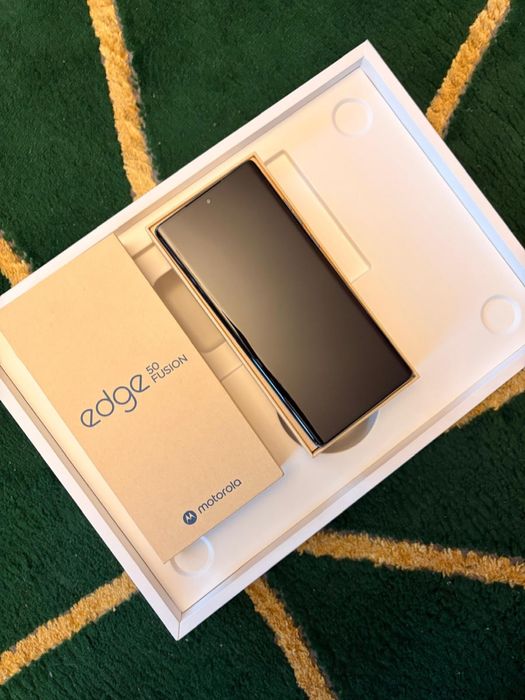 Motorola Edge 50 Fusion NOU