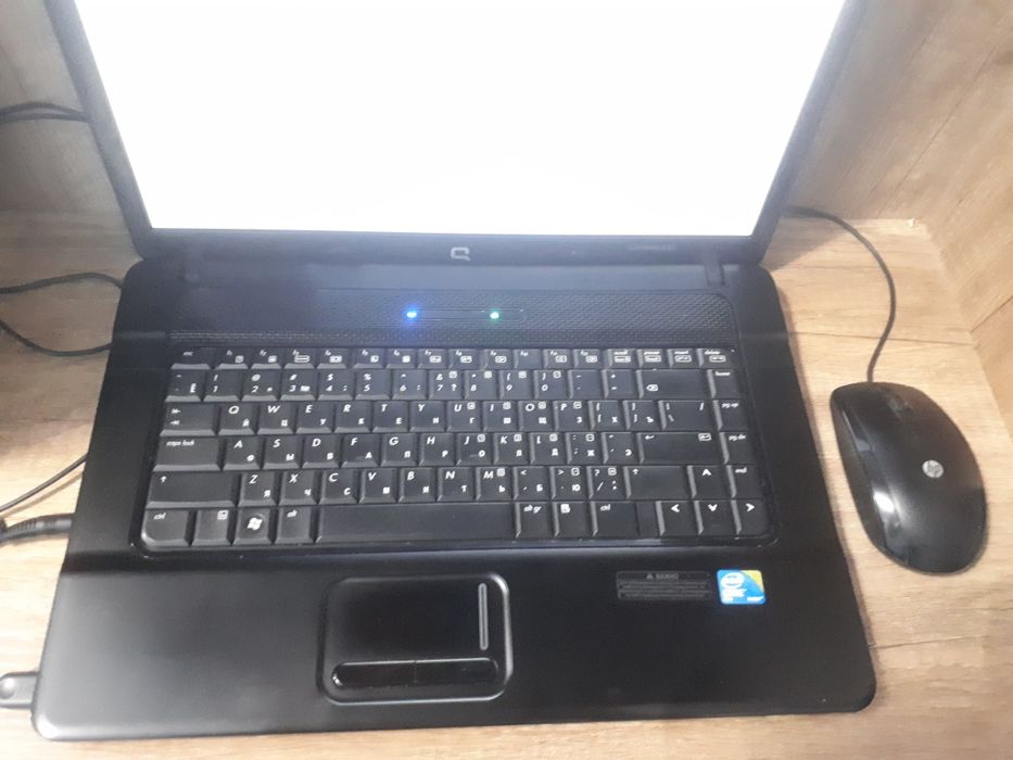 HP ноутбук продаётся  Compaq 610