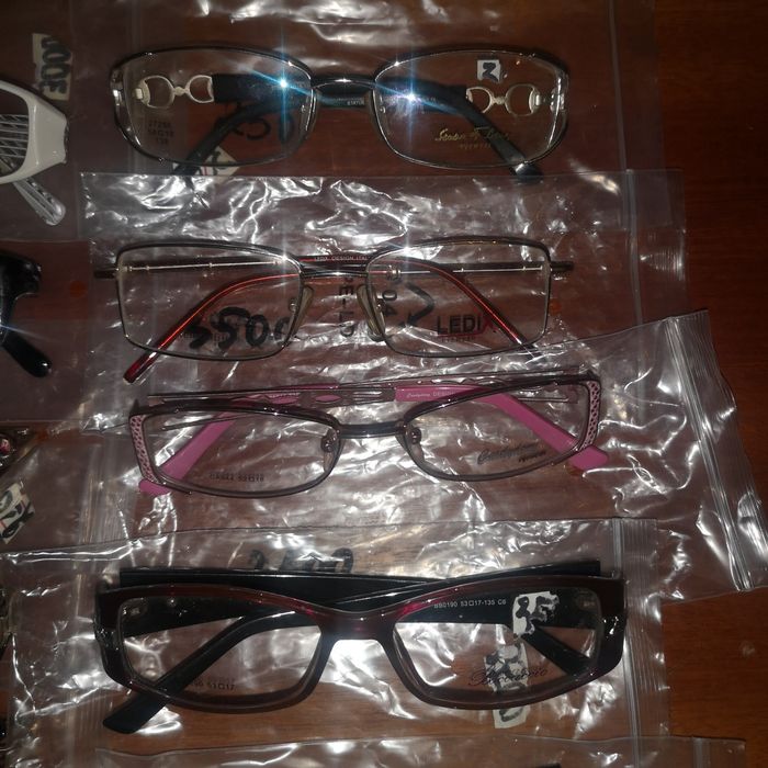 Продам оправы для очков