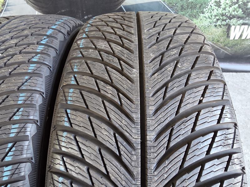 235/55/18 MICHELIN 4бр